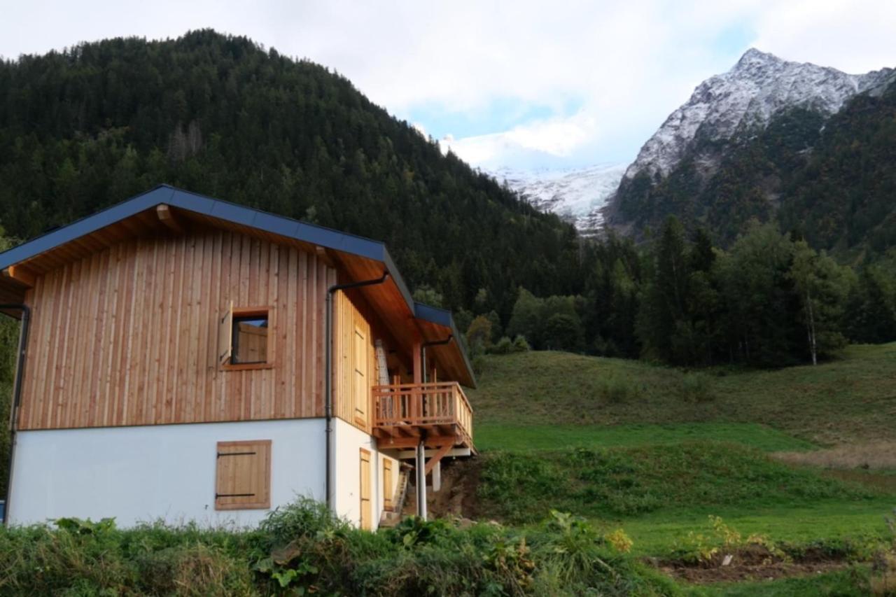 Modern Chalet With Garden Шамоні Екстер'єр фото